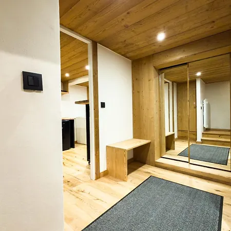 Apartment With Garden And Proximity To Activities