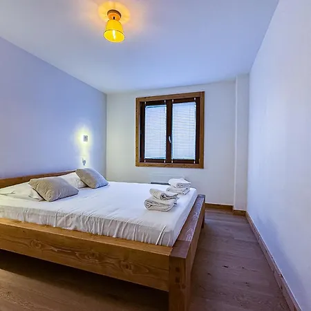 With Garden And Proximity To Activities Apartment